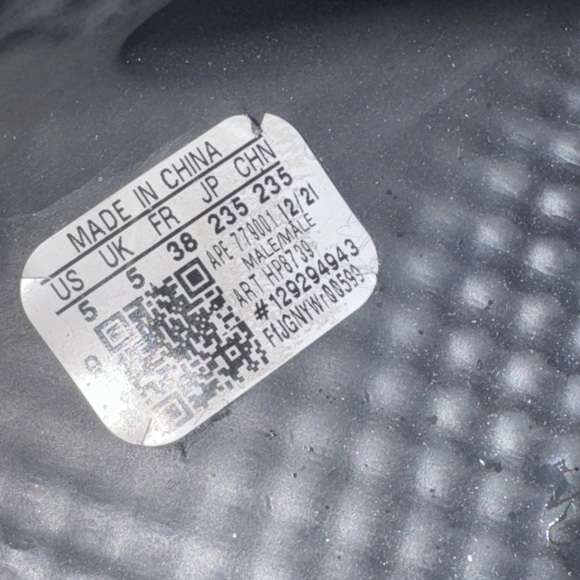 YEEZY FOAM RUNNER ONYX - Picture 5 of 6